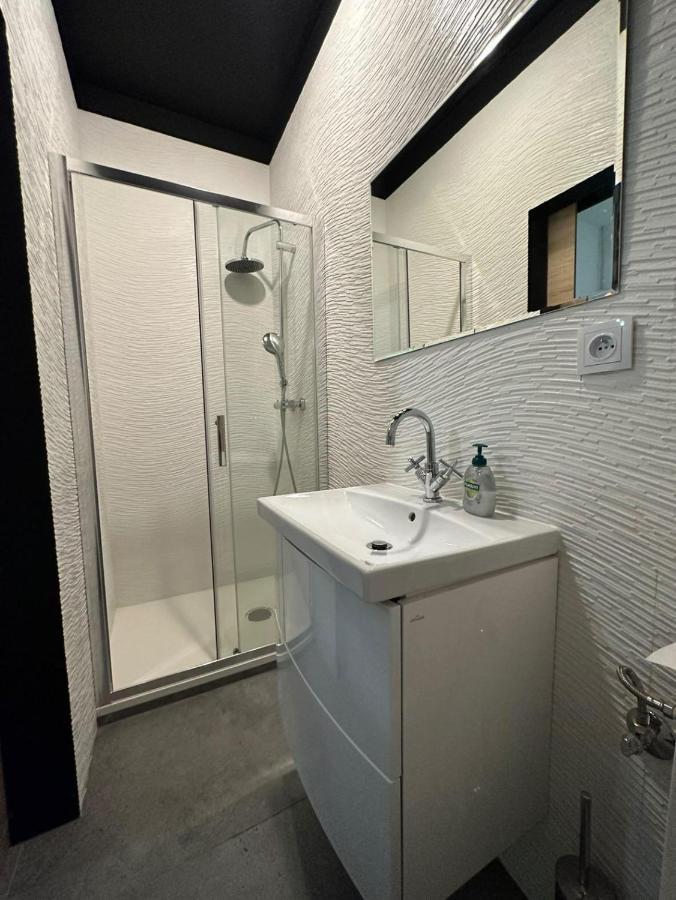 Apartmán Przyjemny Lokal W Centum Miasta Lodž Exteriér fotografie